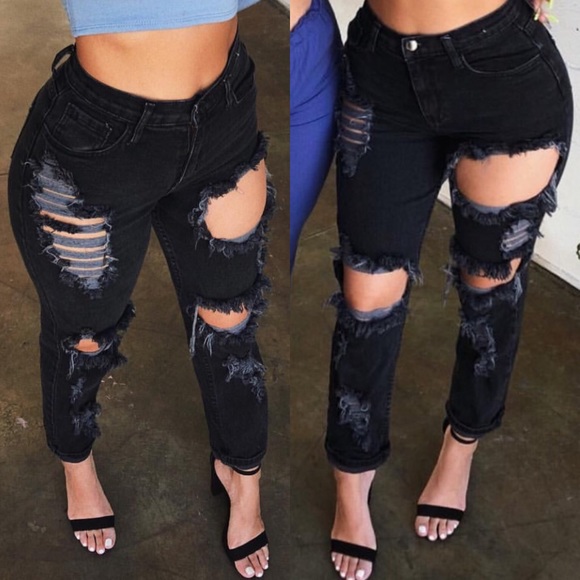 Boutique Denim - ↬ Ripped To Shreds Distressed Mom/Boyfriend Jeans